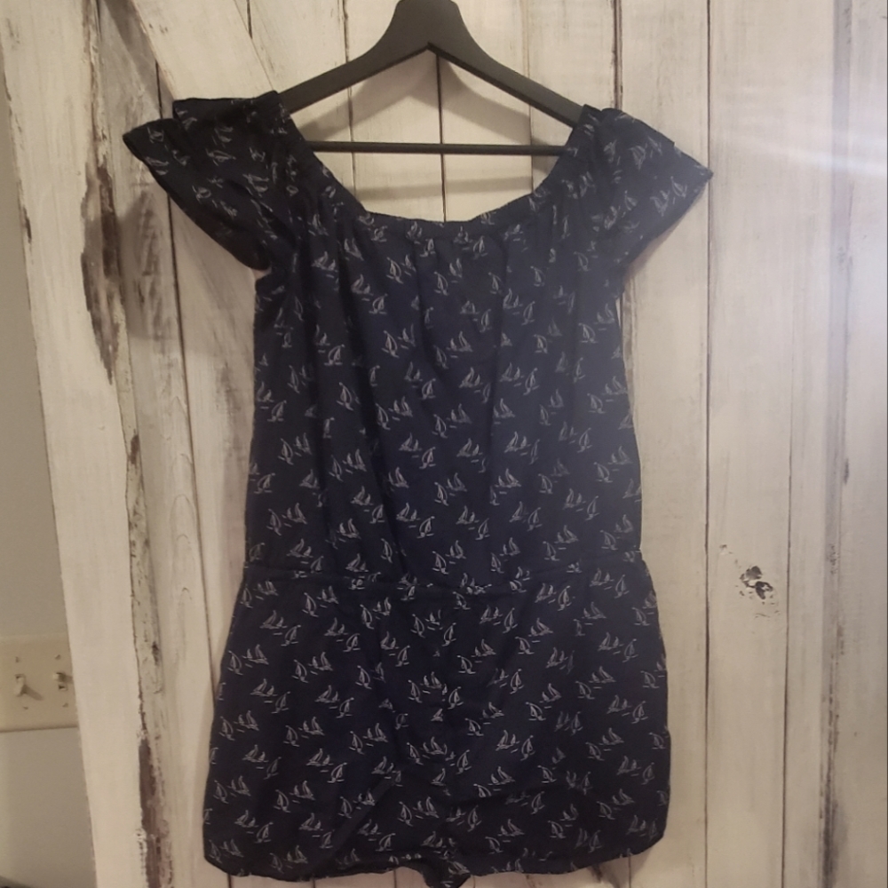 Vineyard Vines sailboat romper with tassels - navy & white - size Medium